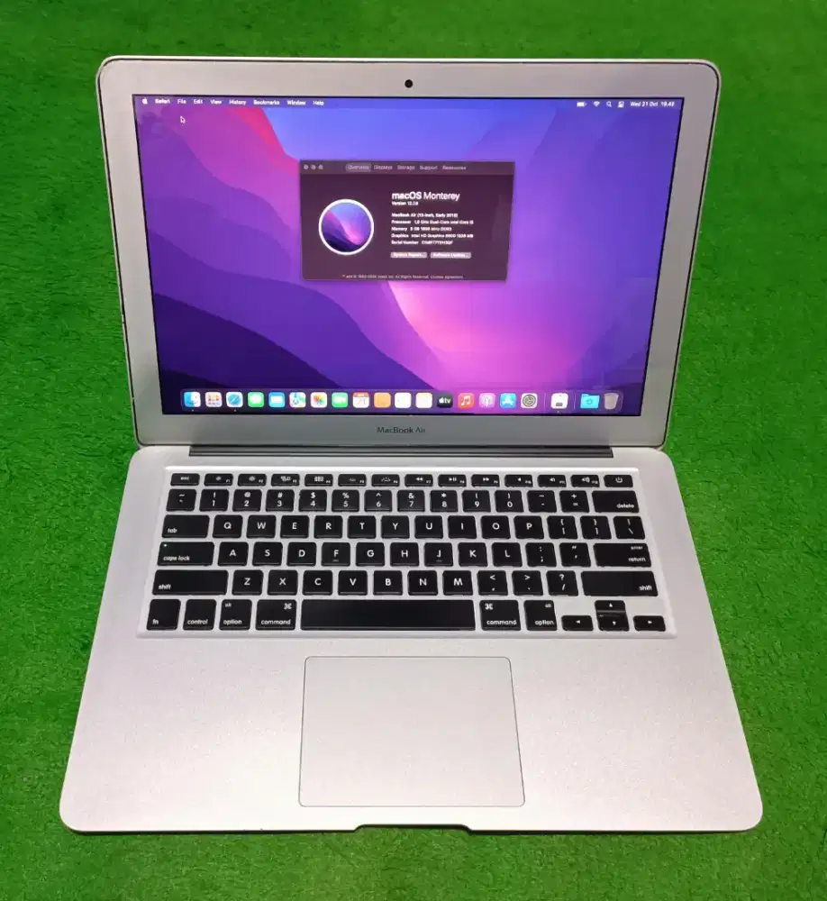 Apple MacBook Air 2015 13inch i5 8/256 GB Silver Murah