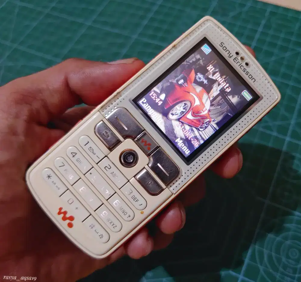 Sony ericsson w700i walkman megabass all operator