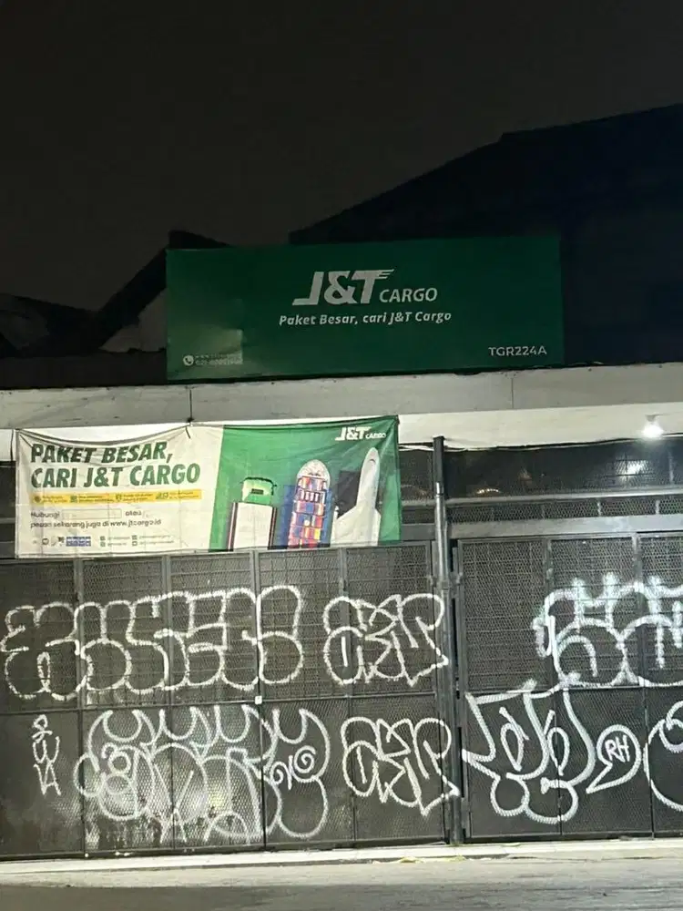 Driver untuk jnt cargo