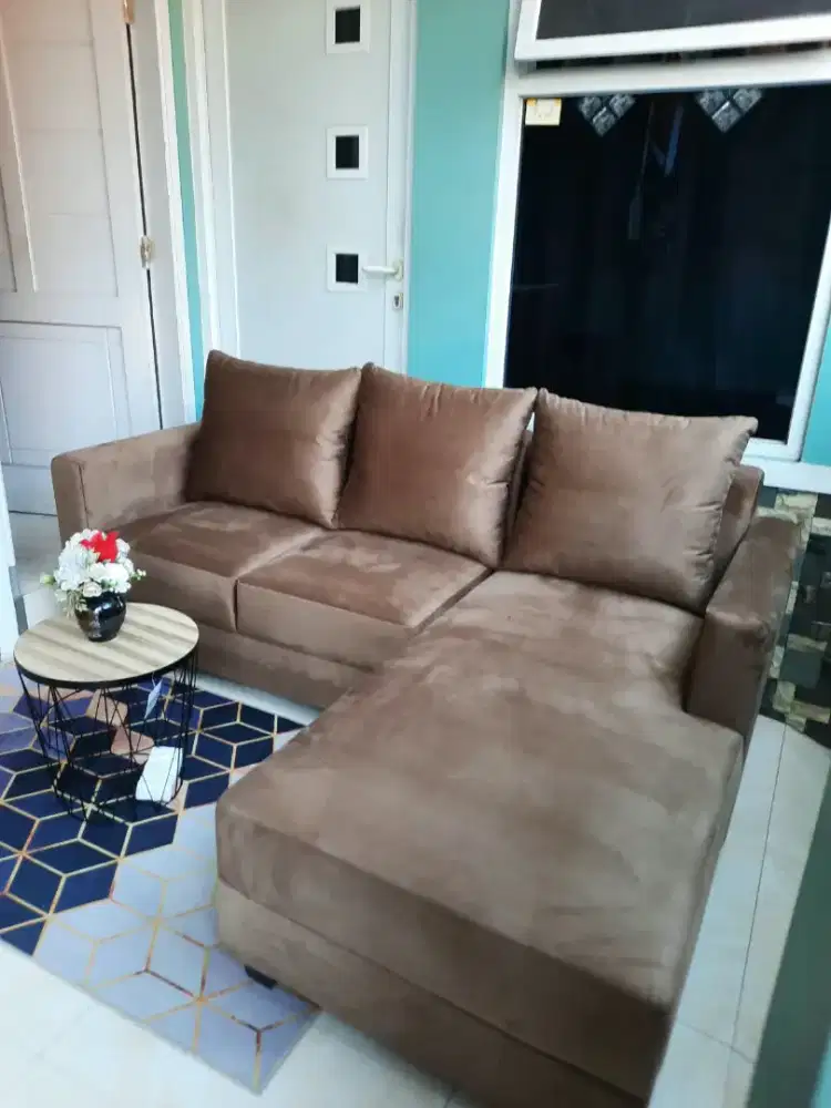 Sofa slonjor mulus masih baru