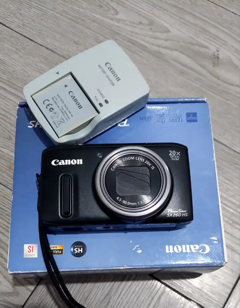 Canon powershoot sx260hs super zoom
