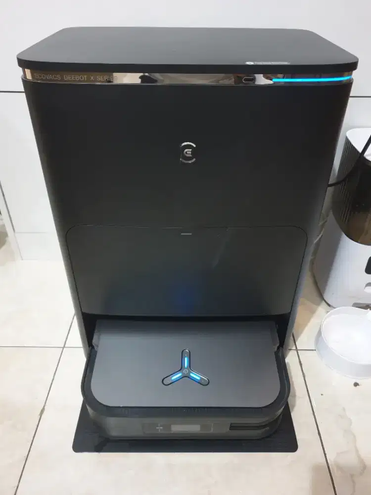 Ecovacs Deebot X2 omni robot vacuum pel