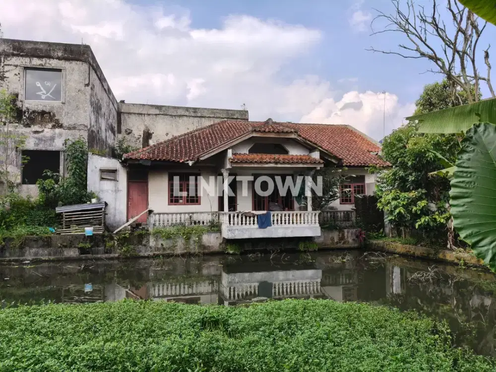 Dijual Cepat Rumah Dengan 5 Kamar Tidur di Cipedes