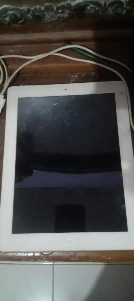 Iphone tablet kotak sama cashnya ga ada