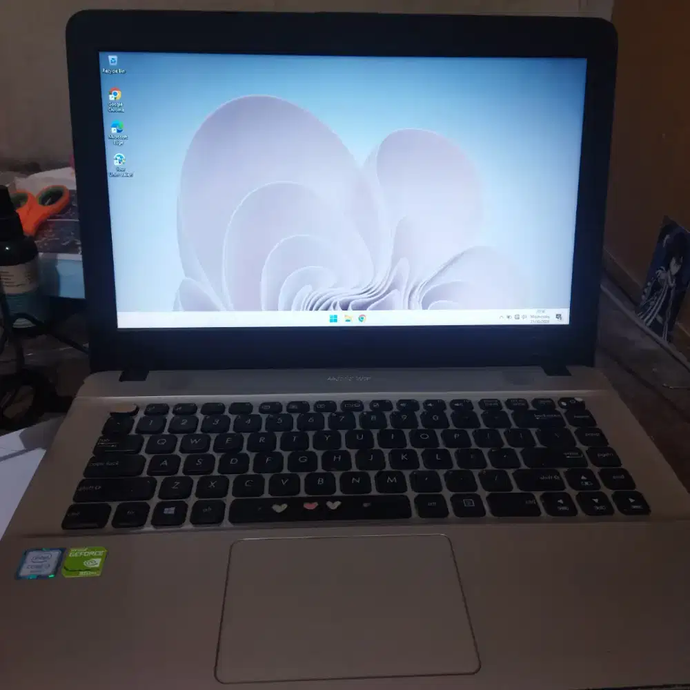 Laptop ASUS X441UV core i3 - windows 11
