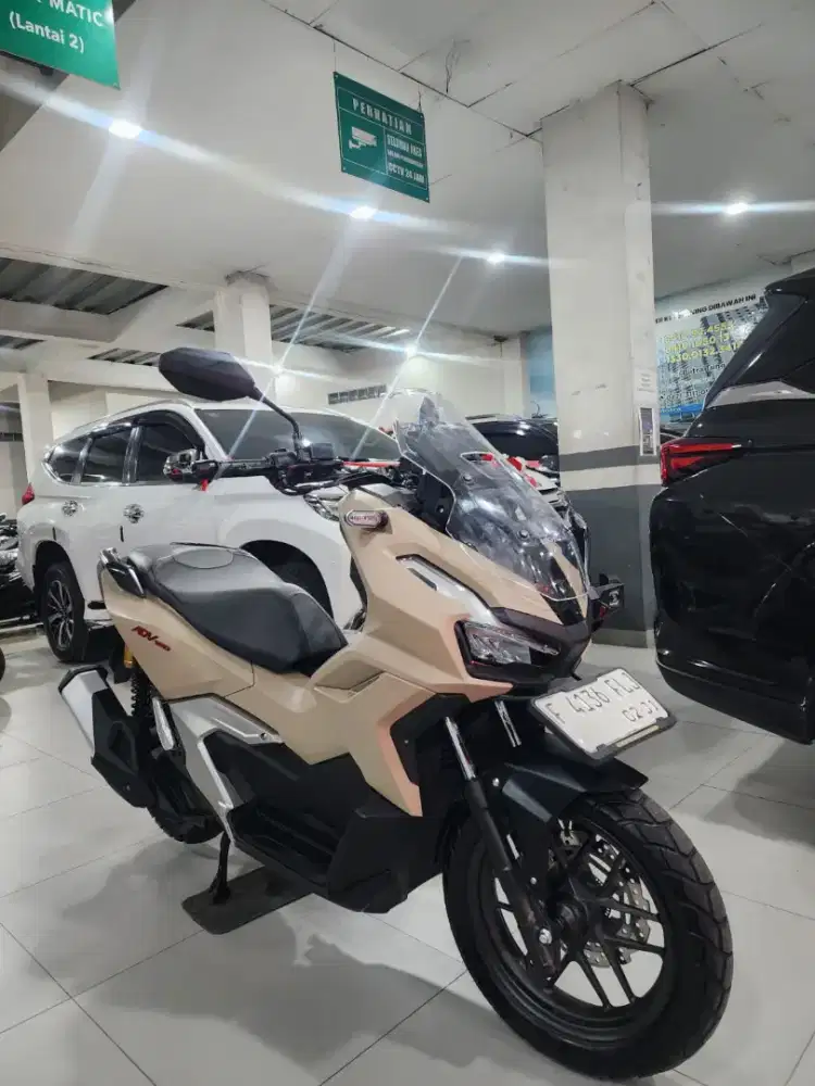 ADV 160 ABS KM LOW KONDISI SEPERTI BARU BARANG JOSJIS TINGGAL GASS