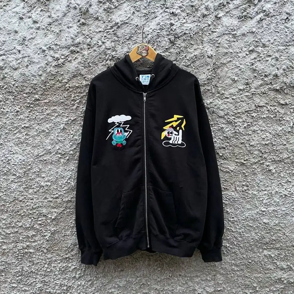 Hoodie Zipper Tim Comix Used Unisex Pria Wanita Bisa Pakai Ukuran XXL