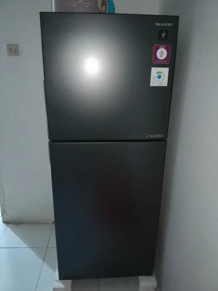 KULKAS SHARP SJ-356si