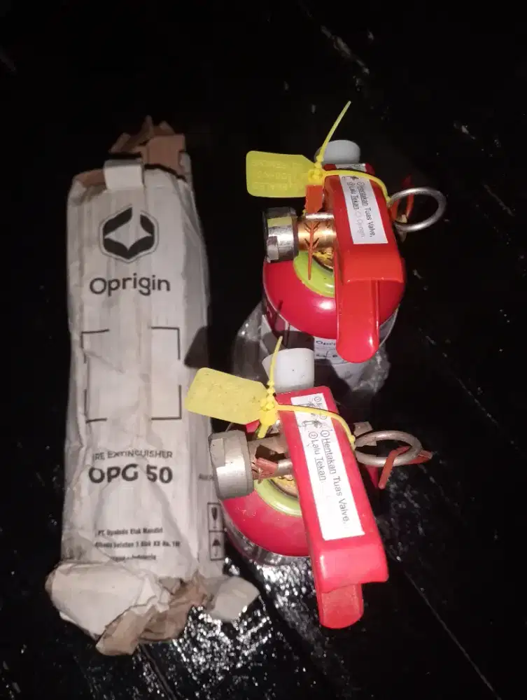 Apar mobil merk oprigin 0,5