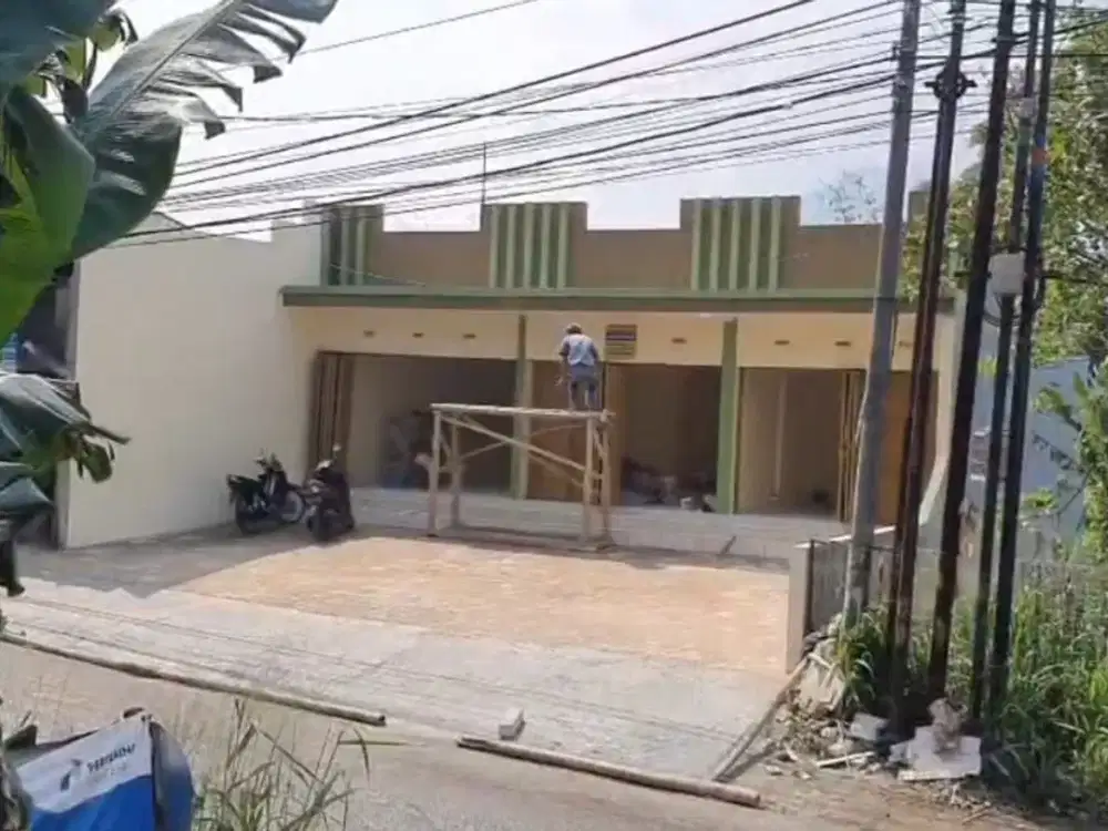 Ruko jl sayang jatinangor, bagus utk usaha