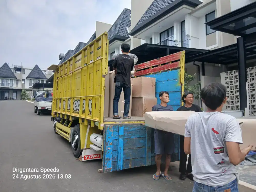 Sewa truk pindahan rumah dalam dan luar kota