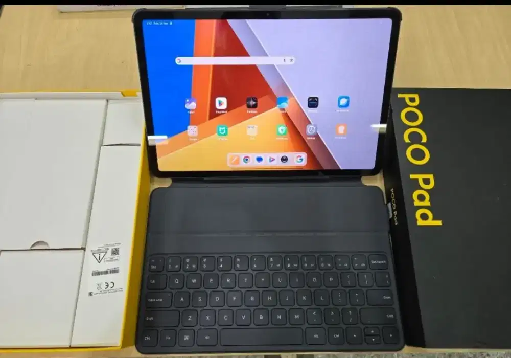 XIAOMI POCO PAD 256 GB BISA + KEYBOARD