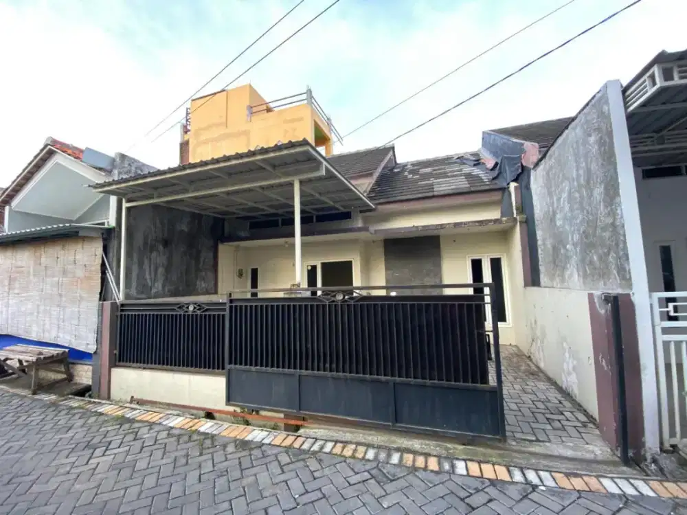 Disewakan Rumah Lokasi Jl Haji Syukur Gang Pelita B52 Sedati Sidoarjo