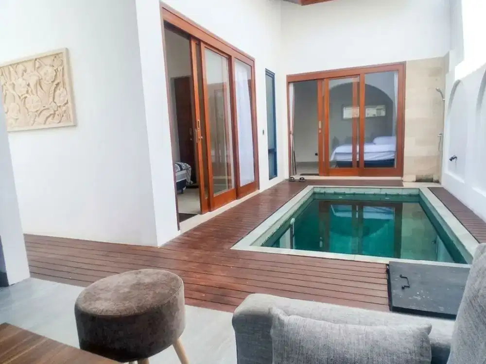 VILLA KOLAM PRIBADI TAMAN MUMBUL NUSA DUA DISEWAKAN