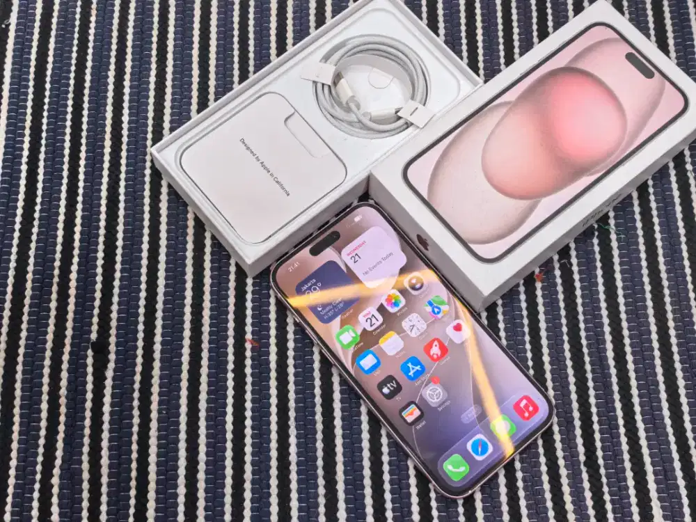 Iphone 15 PLUS MULUS bh 100 bisa TT
