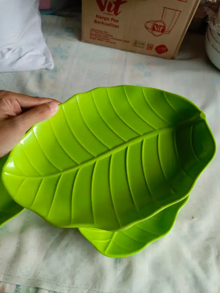 Piring Makan Daun