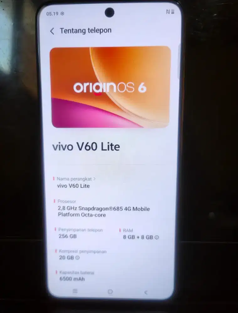 Vivo v60 lite 8/256 + charger