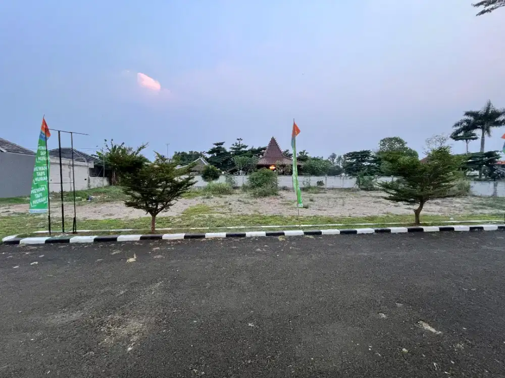 Tanah 100  buat rumah tinggal  lokasi cantik