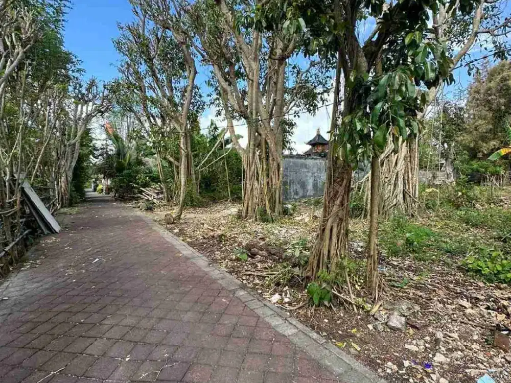 Tanah pura masuka ungasan bali