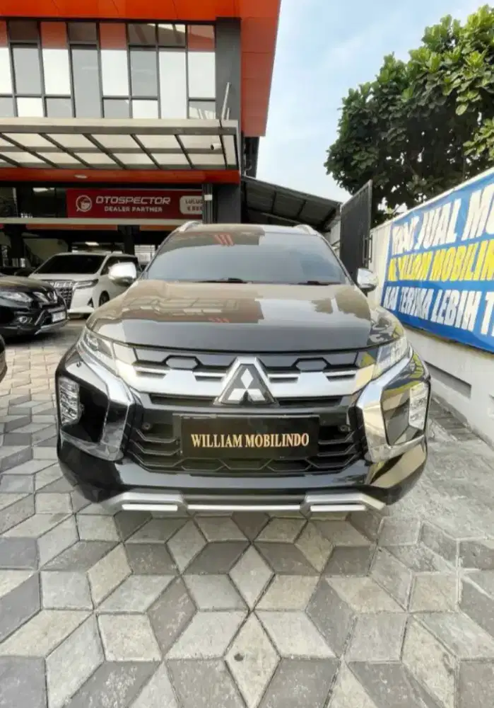 Pajero Dakar At 2025 KM 8rb Istimewa