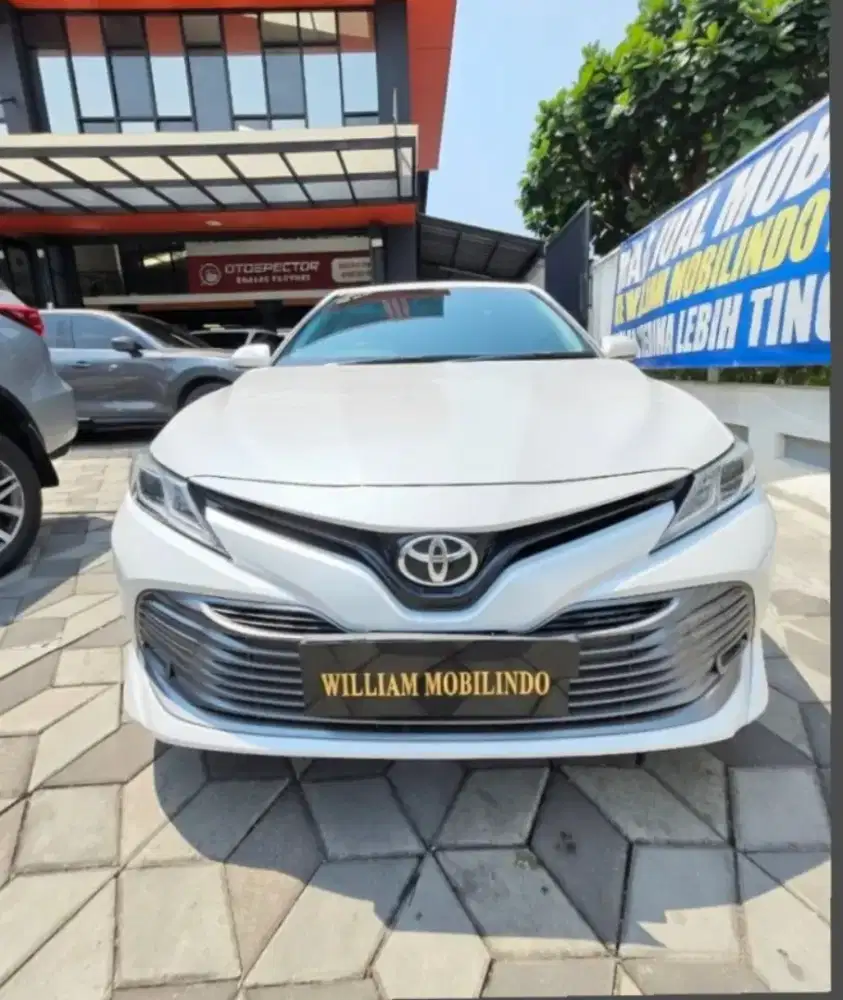 Camry V At 2020 Putih KM 63rb