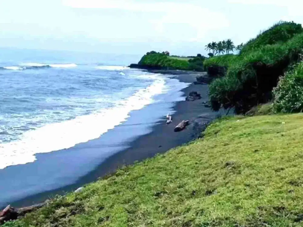 Tanah pantai nyanyi beraban tabanan bali