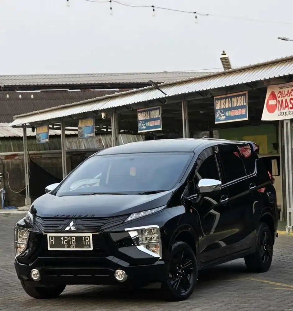 KM 40 Xpander Sport Black Edition Rockford 2021 Manual Plat H Istimewa