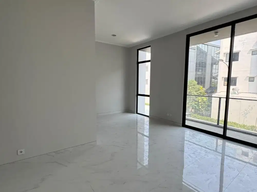 Dijual Rumah PIK2, Uk 8x20, KT 3+1, KM 3+1, Hadap Selatan
