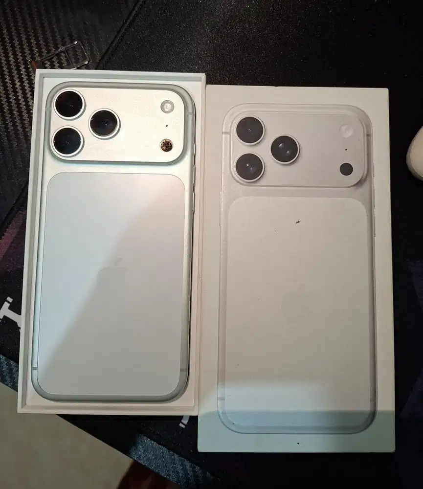Iphone 17promax silver 256gb resmi
