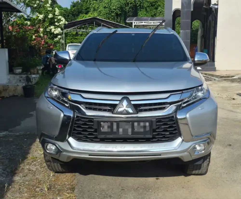 Pajero Sport Dakar  tahun 2016 matic