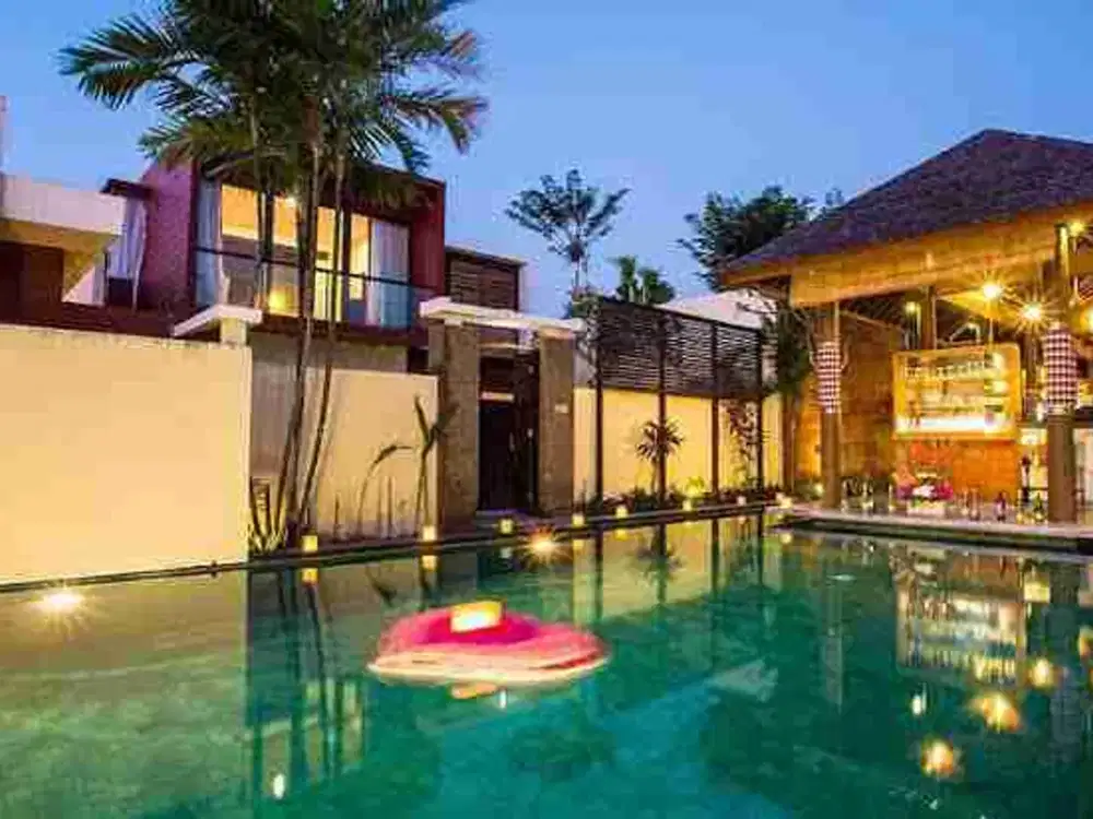 Villa Komplek Kerobokan Badung Bali