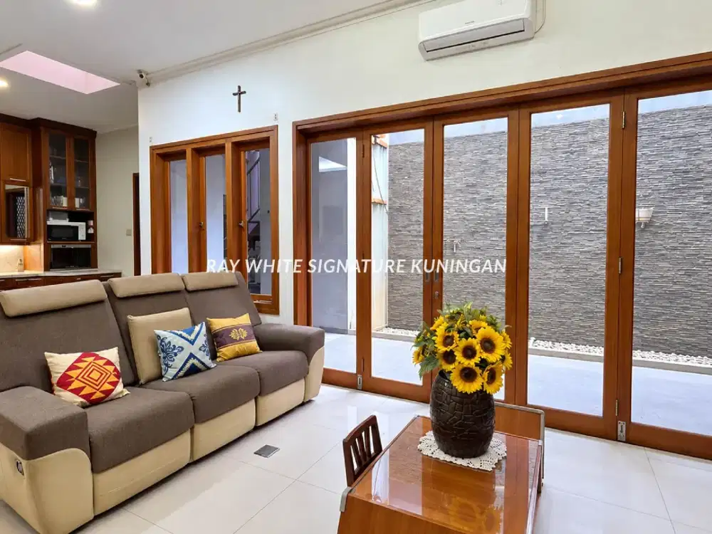 Rumah Lokasi Strategis di Thamrin