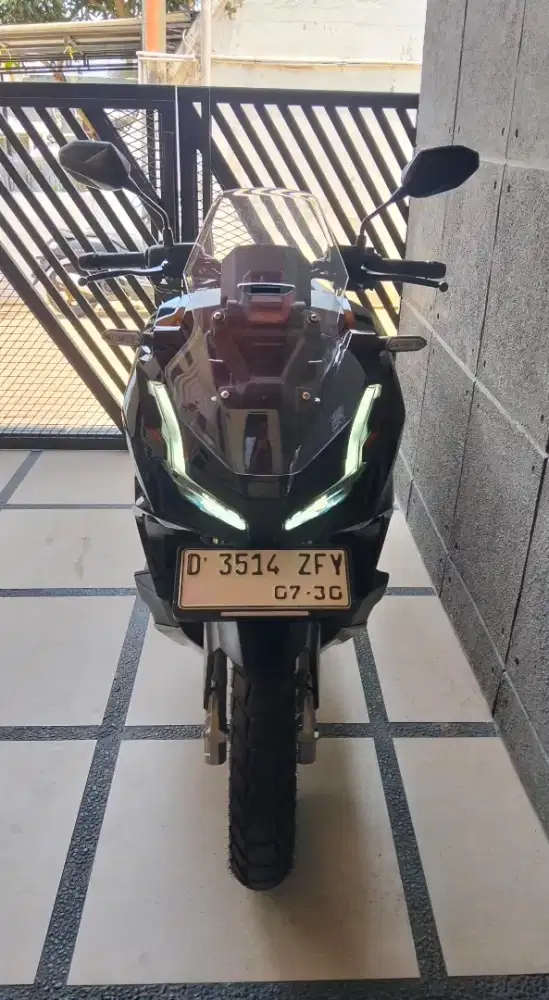 ADV 160 CBS 2025 KM 1.300 ORIGINAL