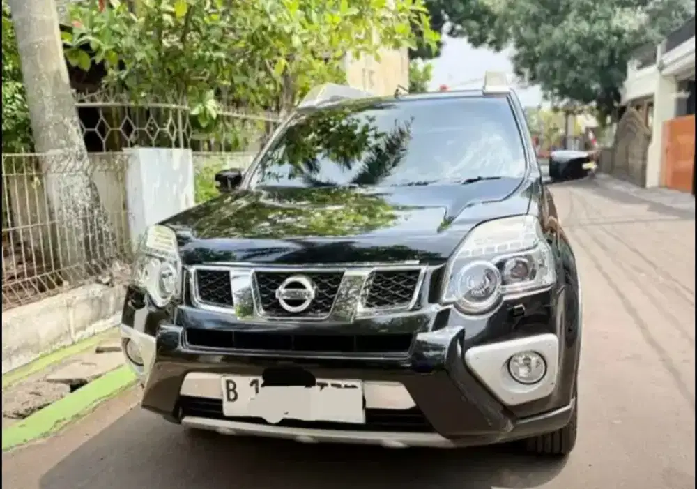 JUAL CEPAT Nissan 2.5 XT CVT 2014