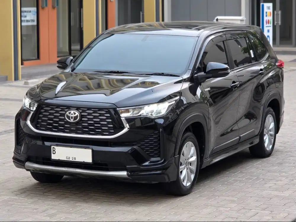 Toyota Innova Zenix V Hybrid Modelista 2023