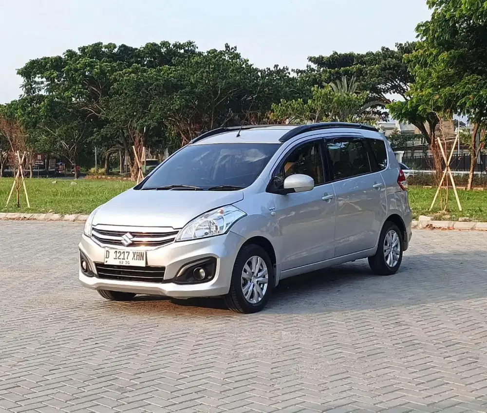 Ertiga GL manual 2016 silver