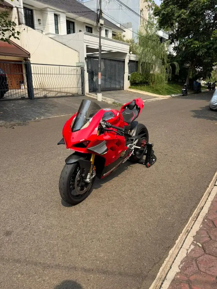 ducati v4s 2020