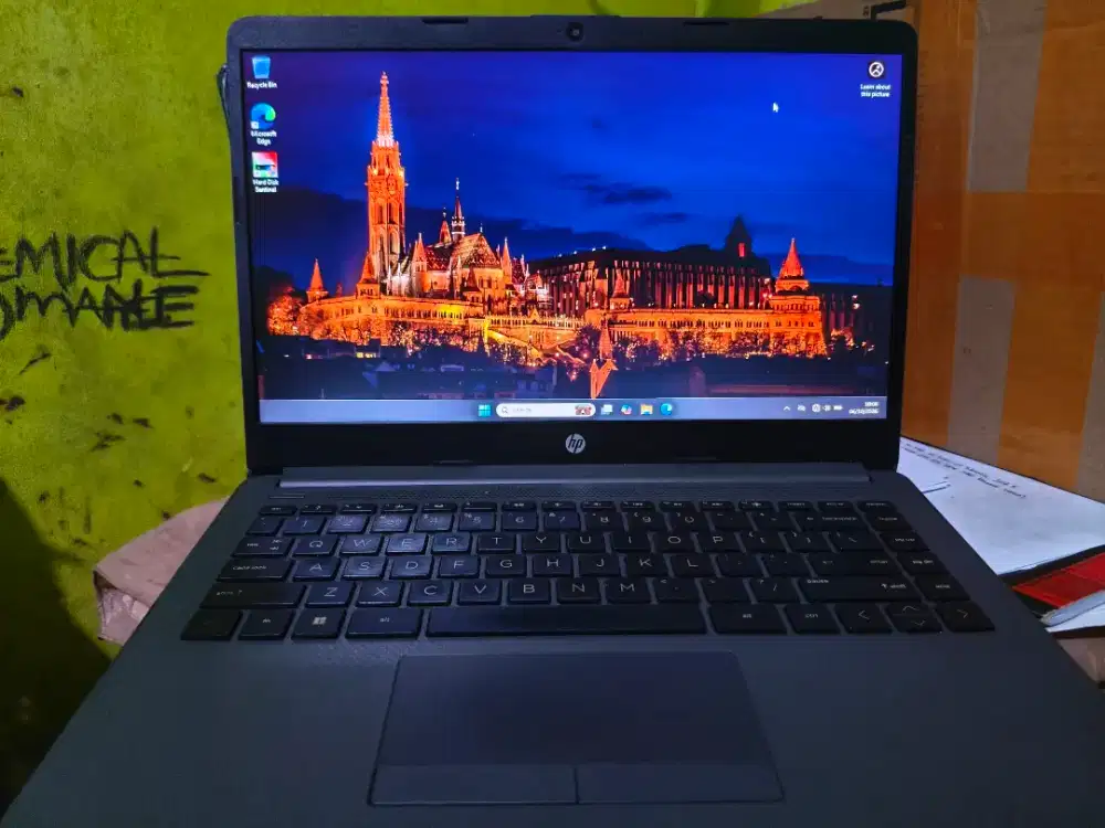 Laptop HP 240 G8 i5 Gen 11 8/512