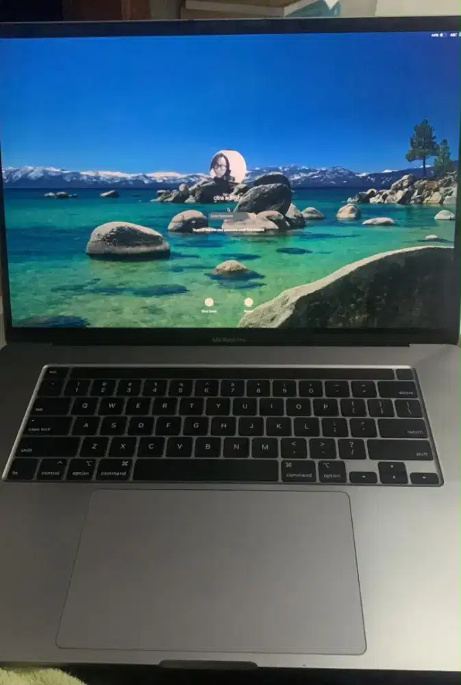 MACBOOK PRO 16 inch, 2019 Touchbar INTEL CORE i7 16/512GB