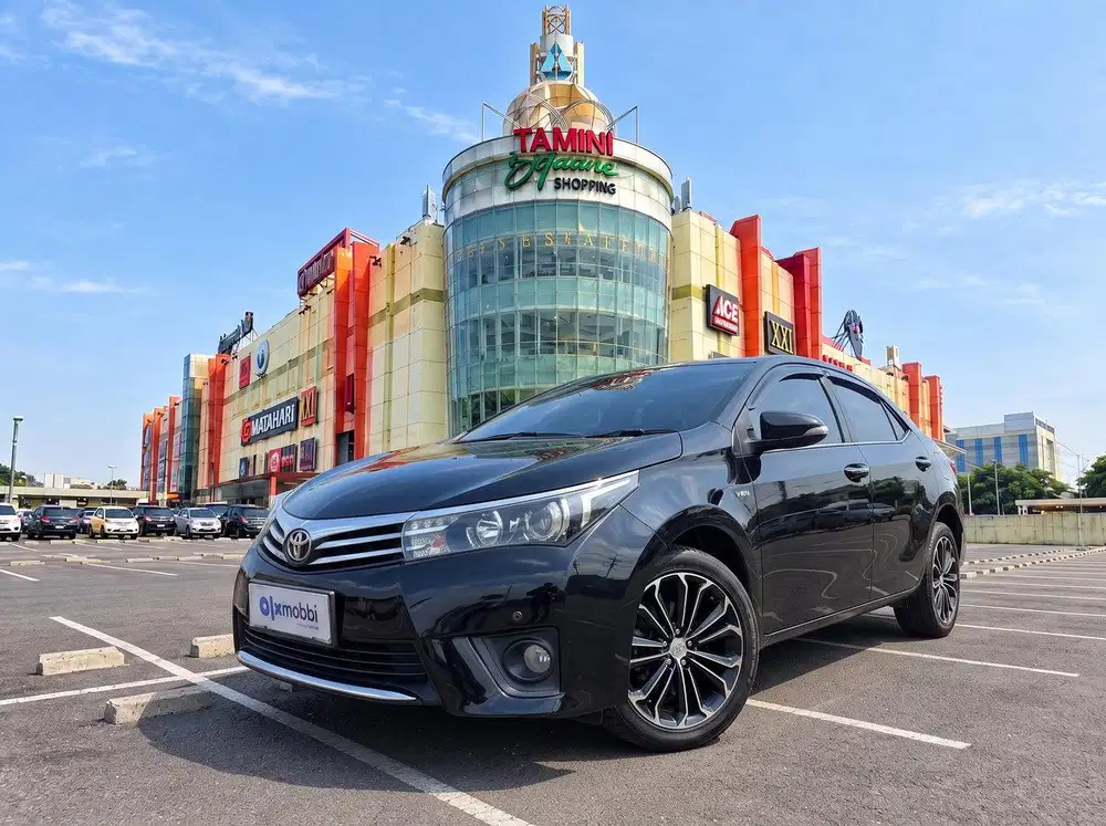 Angs Murah Toyota Corolla Altis 1.8 V Bensin-AT 2016 Hitam CKBMB