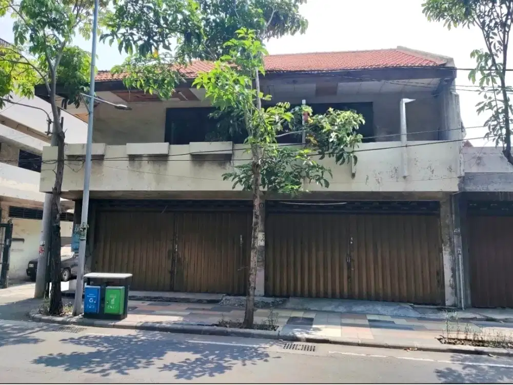 Raya Bubutan pusat kota dkt pahlawan
