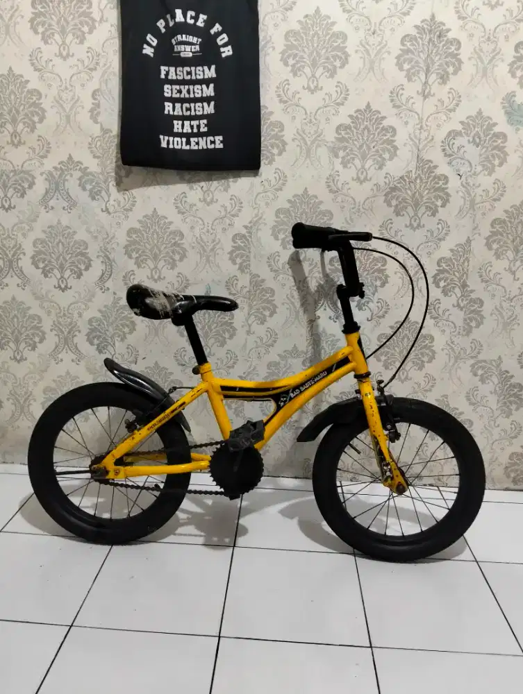 Wimcycle sepeda BMX anak ukuran 16 untuk umur 4 sampai 7 tahun