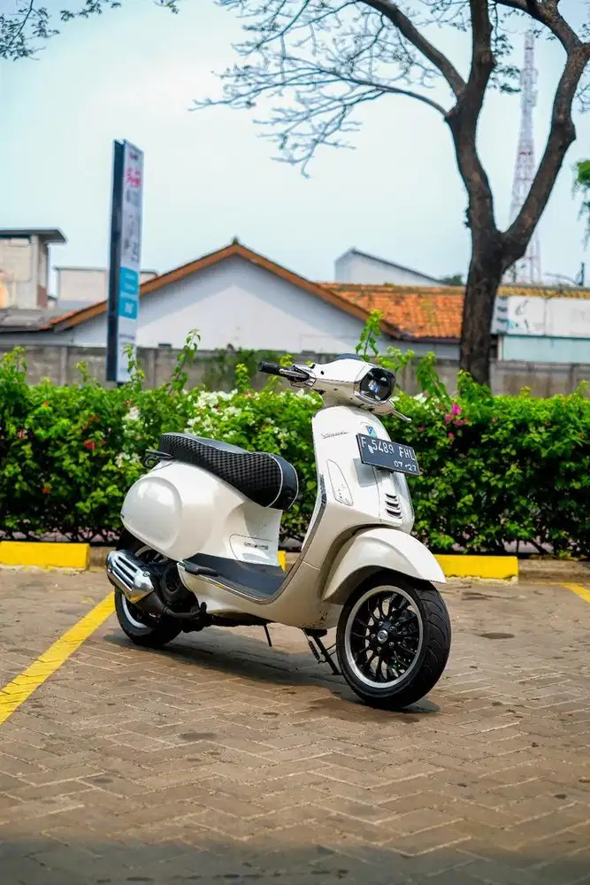 SPRINT 150 IGET ABS 2022 PUTIH