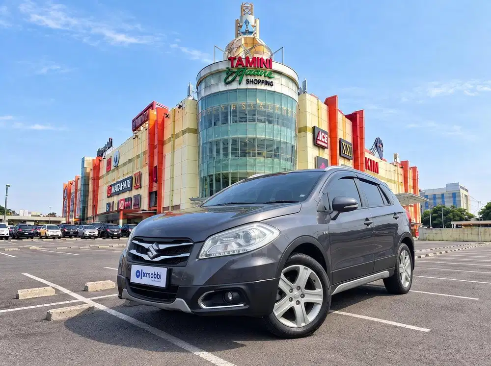 Angs Murah Suzuki SX4 1.5 S-Cross Bensin-AT 2016 Abu CSOUB