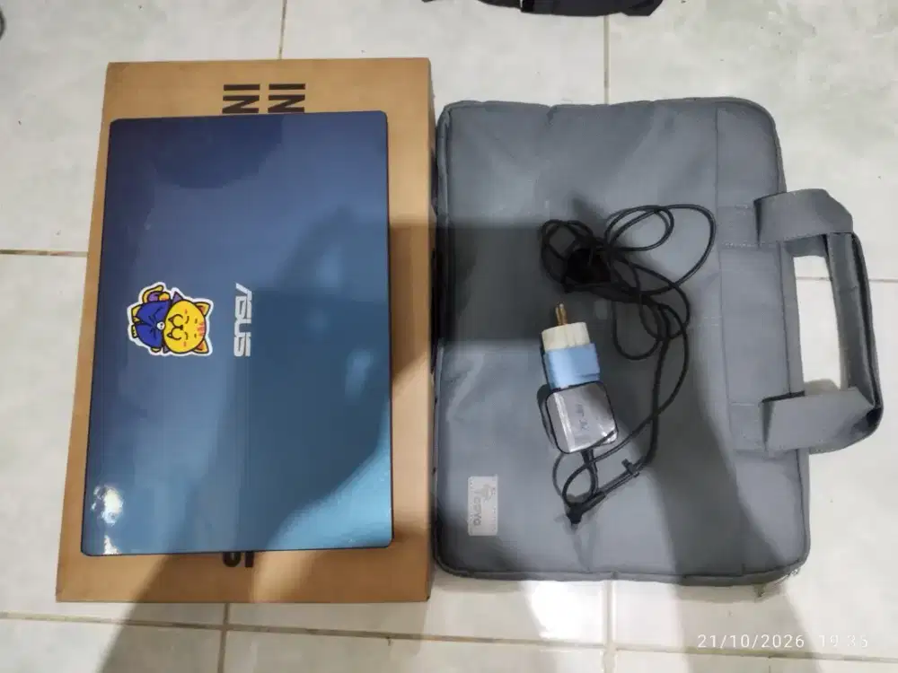 Laptop Asus vivobook e410ma
