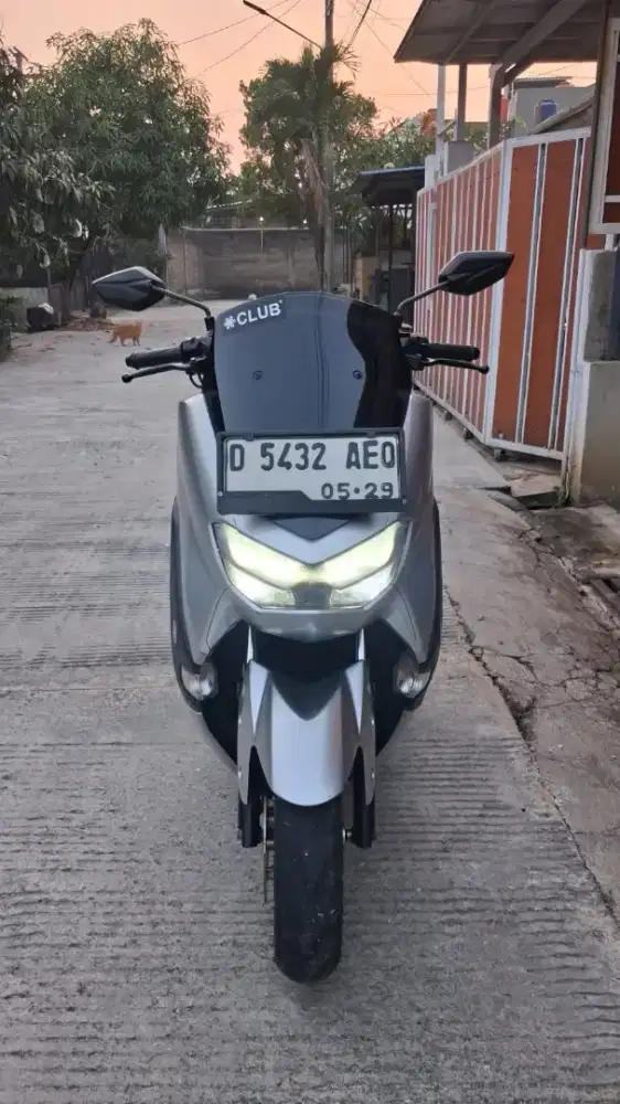 NMAX NEO S (Keyless) Silver