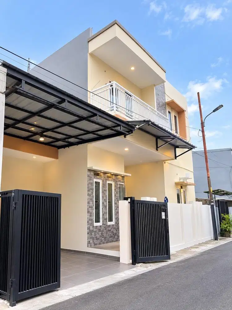 RUMAH PENINGGARAN BARAT 3 SANGAT STRATEGIS