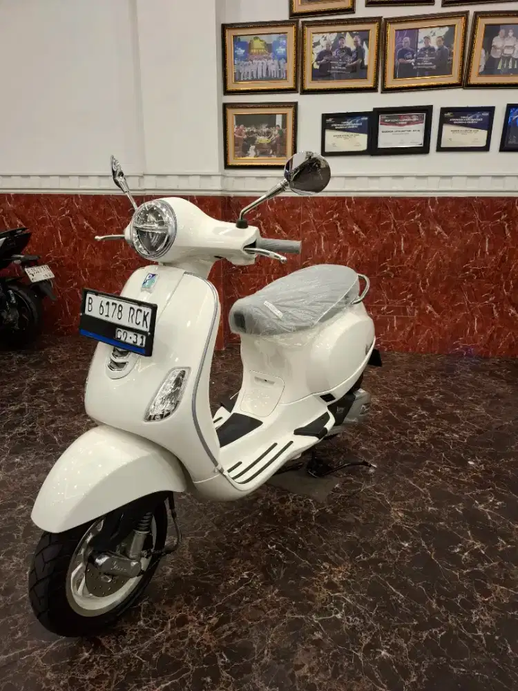HUB CE KOM DP 2 JT VESPA LX 150 2026 MOTOR GRES KAYA BARU KM LOW