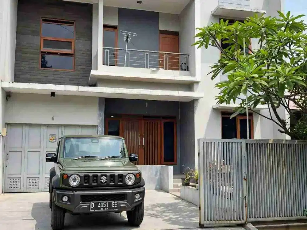 Rumah minimalis modern di komplek Mustika Residence Ciwaruga Kawasan Bandung utara