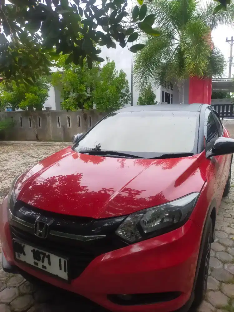 HR-V TIPE E-CVT 2015